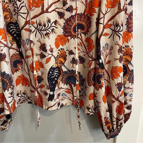 Emery Rose Boho Blouse Floral with Birds - Picture 7 of 13